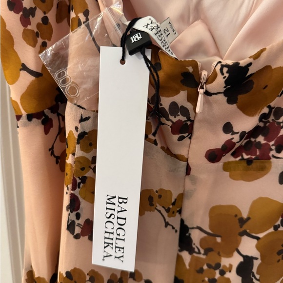 Badgley Mischka Womens  Tiered Cocktail Dress, wedding, night out, prom - Picture 5 of 6